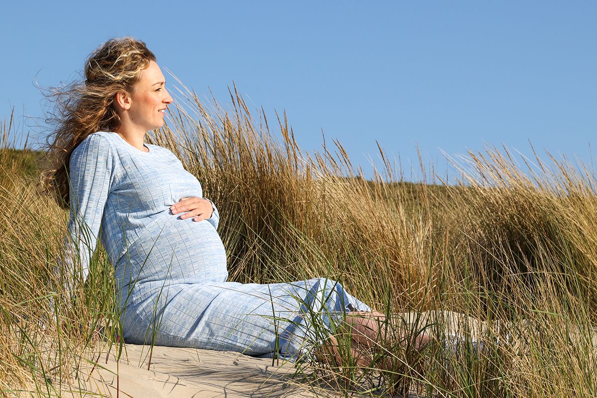 Zwangerschapsfotoshoot op Texel door Fotograaf Texel