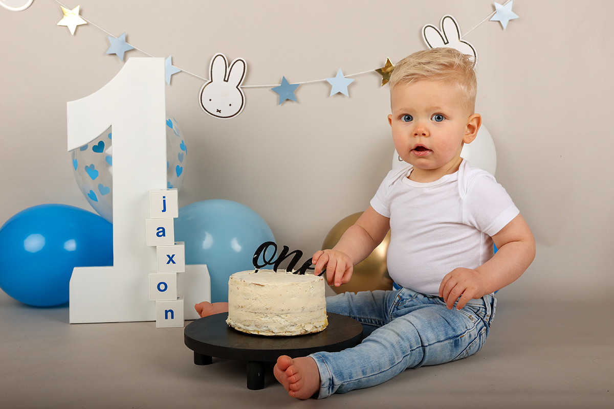 Cakesmash Texel kliederen met taart - Foto Sanne