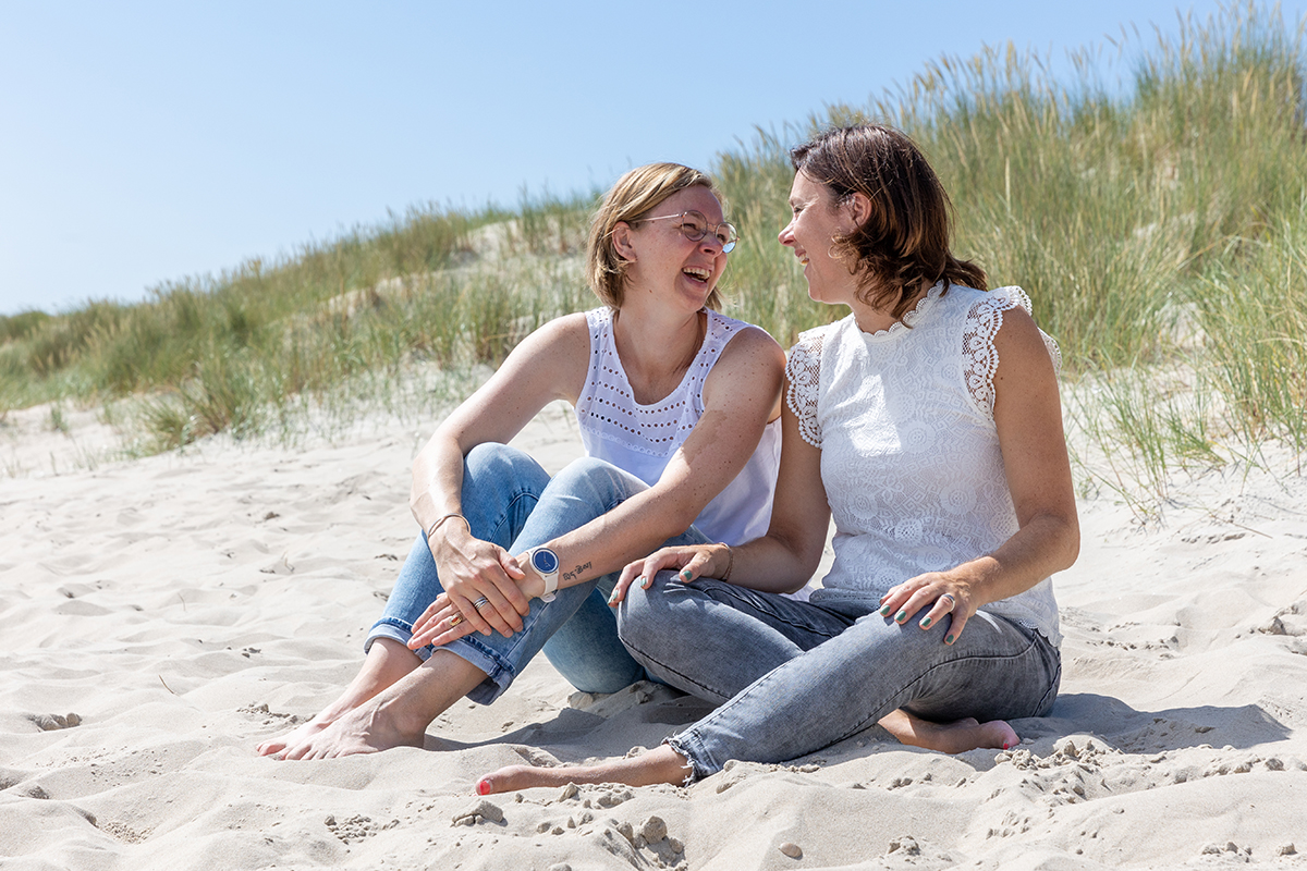 Zussen op de foto in de duinen van Texel - Foto Sanne