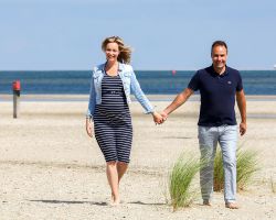 Zwangerschapsfoto strand Texel