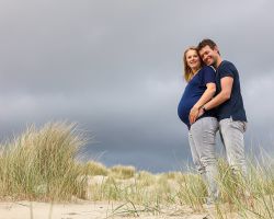 Zwangerschaps fotoshoot duinen Texel