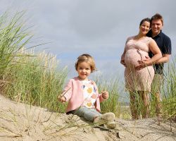 Zwangerschapsfotoshoot duinen Texel