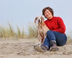 Hond op de foto Texel