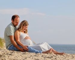 Zwangerschaps foto&#039;s strand Texel