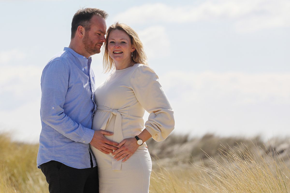 Zwangerschapsfotos tijdens babymoon op Texel