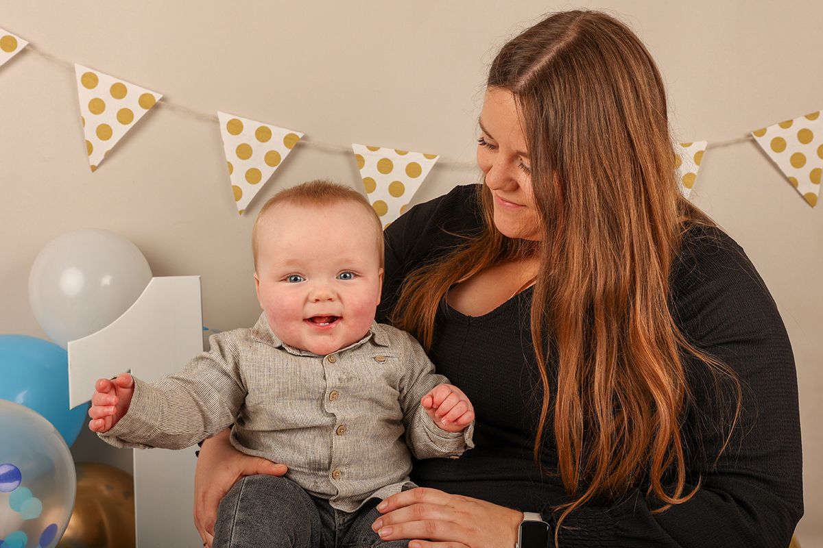 Cakesmash foto met mama op Texel in de studio - Fotograaf op Texel