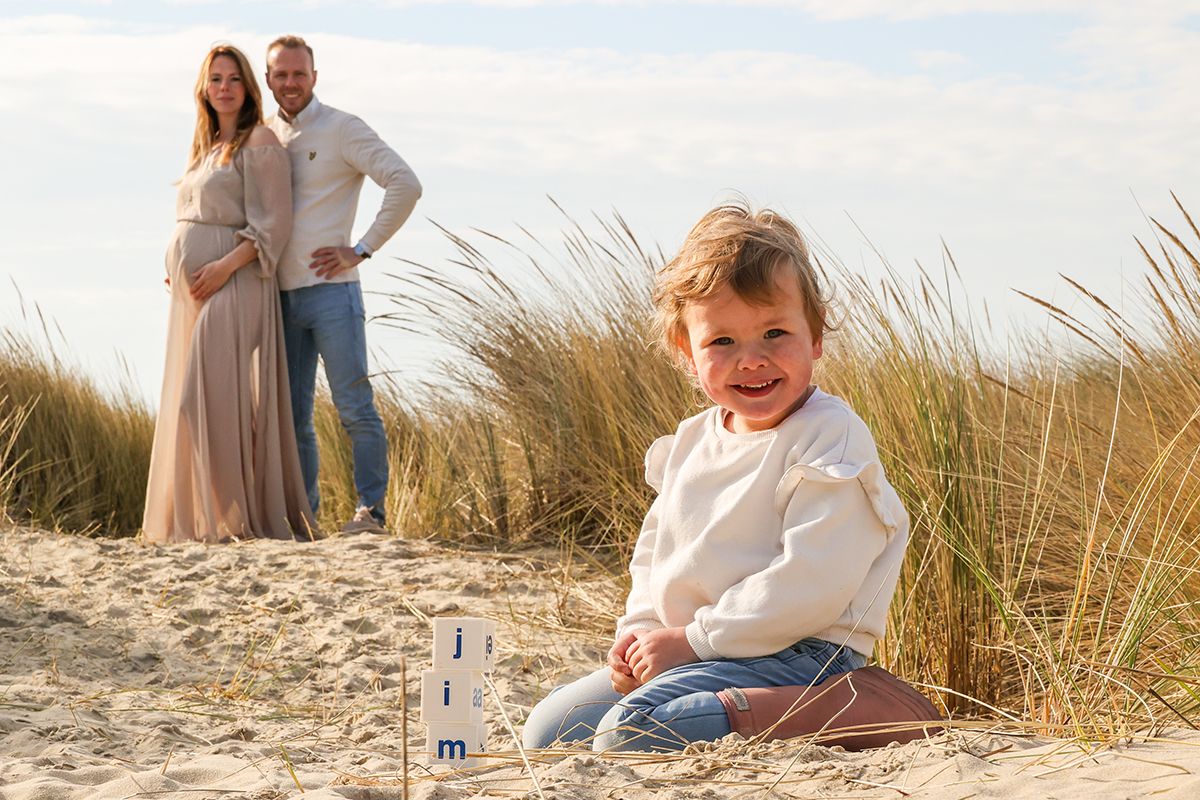 Geboortekaartje foto op strand Texel - Fotograaf Texel