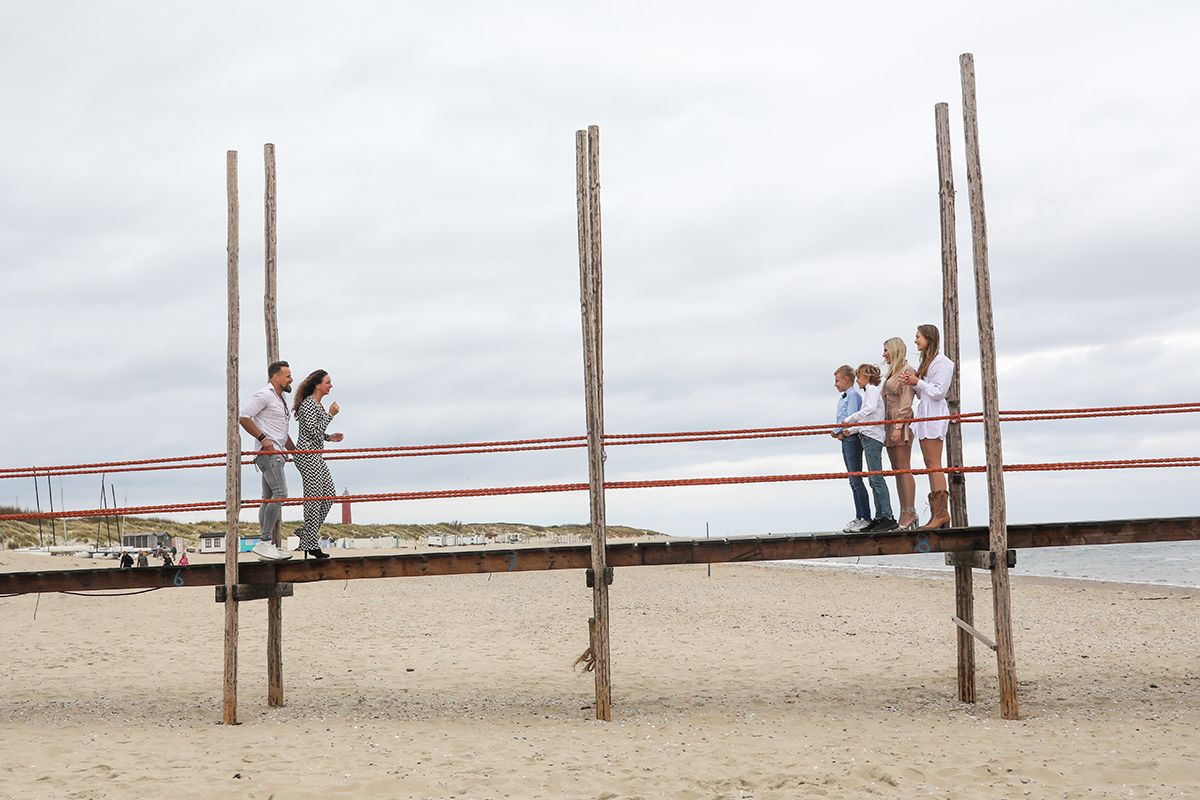 Een uniek huwelijksaanzoek op steiger van Texel - Fotograaf Texel