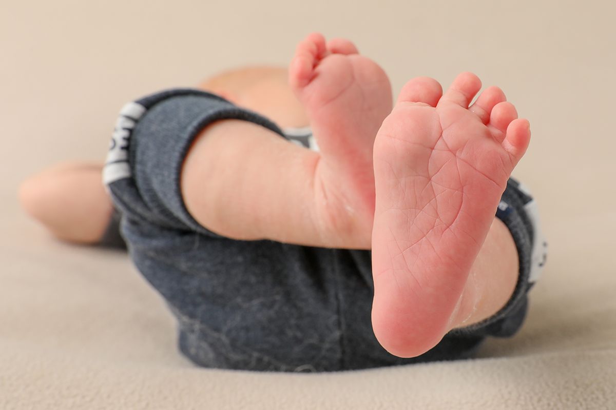 Newborn fotograaf op texel, de voeten